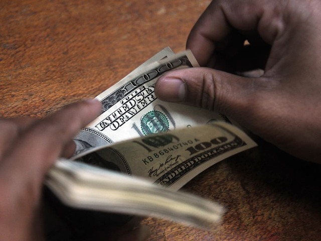 Dollar recovers ground, yen steady – Business & Finance